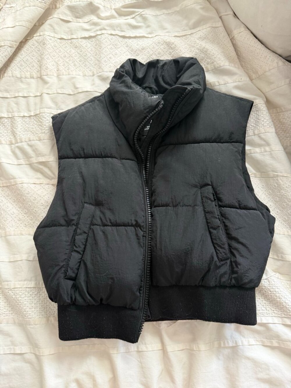 Garage Mini Puff Vest Black Cropped Puffer Size S